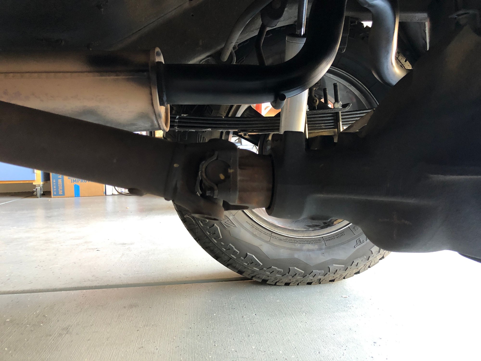 Drive Shaft Angle & 3" Rough Country Lift Jeep Cherokee Forum