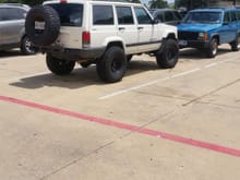 Just saw this thread last night and then today a fellow XJ parked in front of me.
