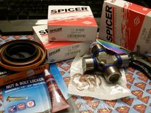 New 5778 Timken pinion seal and 3 new 5-153X Spicer u joints.
