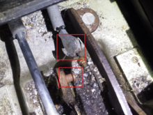 Just a more up-close shot to show you how it's broken. And yes, I know it's dirty. I didn't have her for the first 284k :P