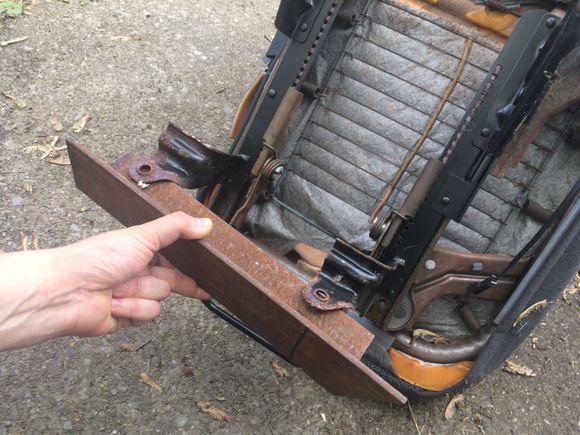 I got this heavy-ass angle of steel from the scrap pile at work.