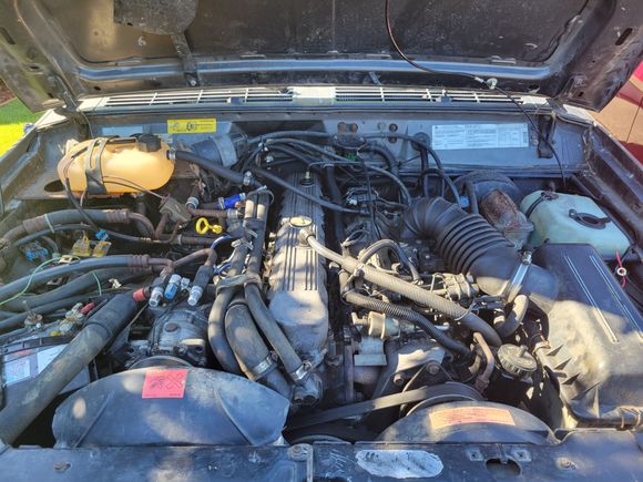 Here's the engine, could be cleaner but I'm getting there.