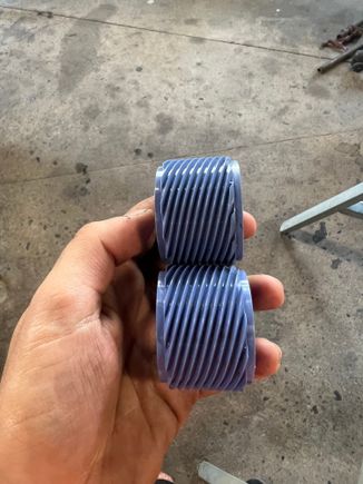 A comparison of the damaged speedo ring gear (top) and a brand new one (bottom) 