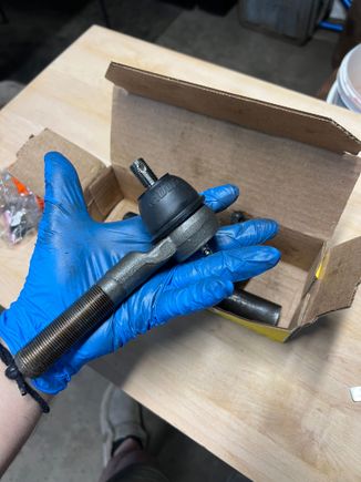 MOOG replacement drag link end