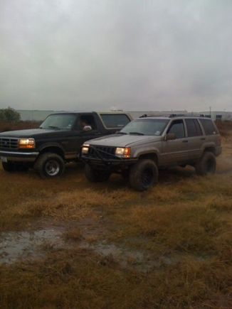 Bronco and the Grand (2)
