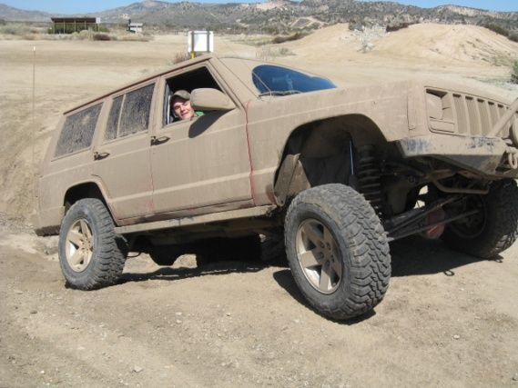 Yes it's a red XJ.