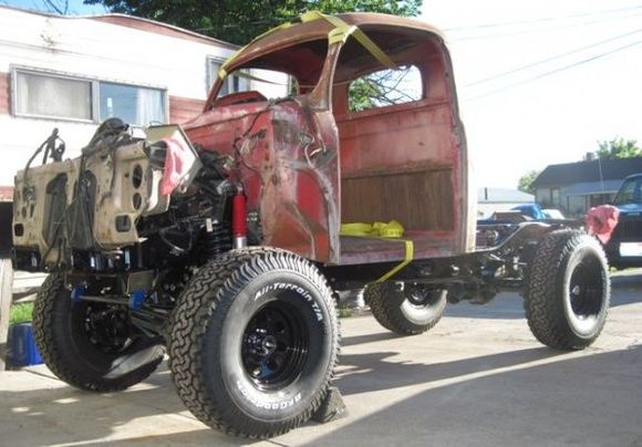 The cab off the F-1 is just sitting on the chassis and it's starting to look like this will all be worth while when I'm done!