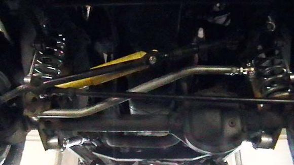 The front end is looking pretty good. Most of it is done, that trackbar is extra strong.