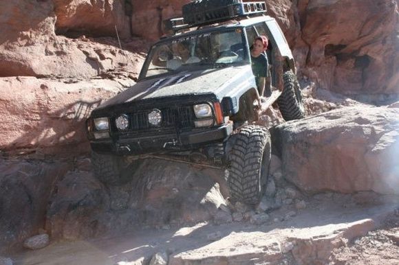 Cliffhanger Trail