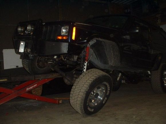 97 cherokee 002 just checking the articulation ...