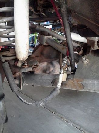 shock mount is shot as is the bushing