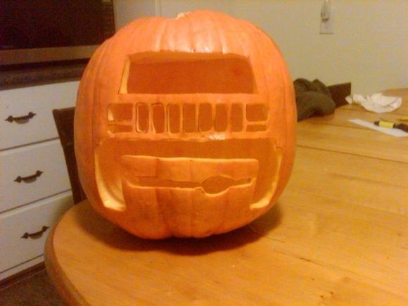 So, again I spent all night on my XJ... but not the one in the driveway.