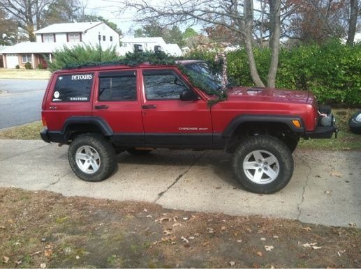 Traded the Mickey Thompson Classic I's for 5 2006 Rubicon Moabs.
