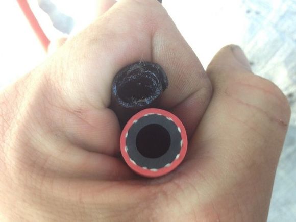 Old vs new line. The black is just fuel line good for around 8 PSI.