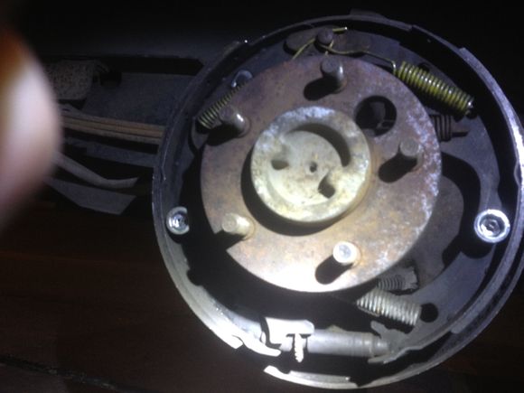 rear brake drum assembly bottom