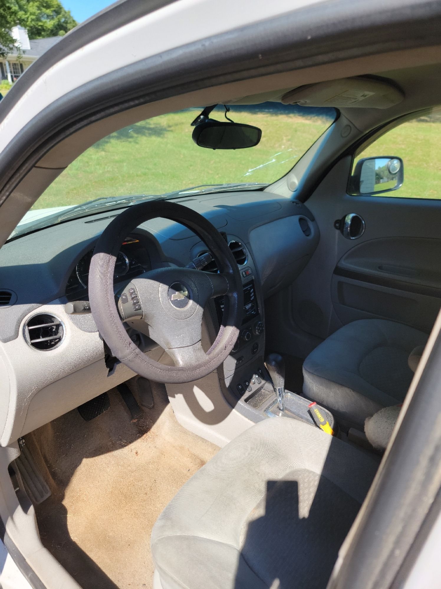 2011 Chevrolet HHR - HHR Project car possibly for HHR truck - Used - VIN 3GNDA13DX7S622912 - 385,961 Miles - 4 cyl - 2WD - Automatic - Wagon - White - Bethlehem, GA 30620, United States