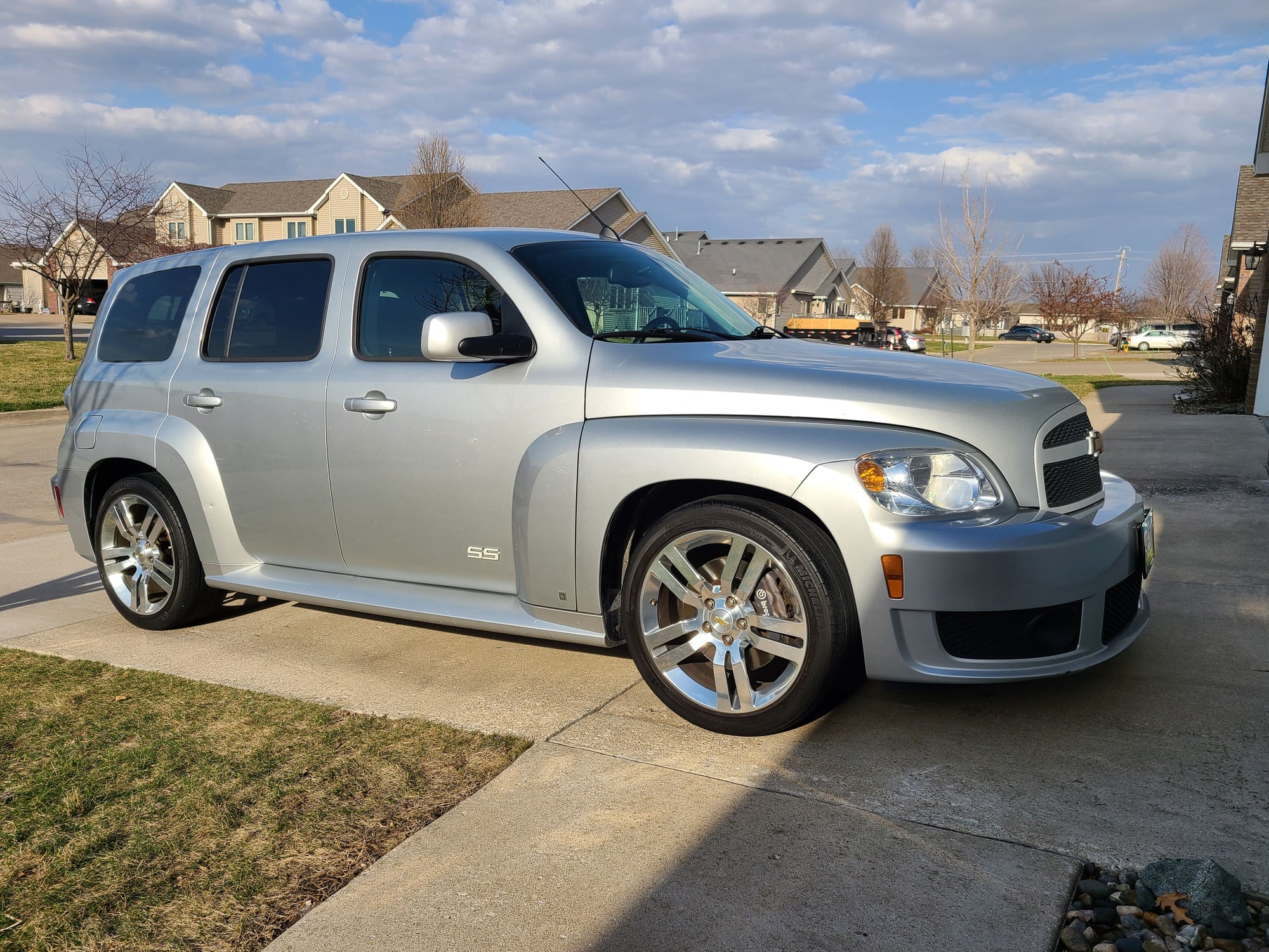 2009 Chevrolet HHR - 2009 Silver Chevy HHR SS - Used - VIN 3GNCA73X19S557881 - 63,000 Miles - 4 cyl - 2WD - Manual - Wagon - Silver - Des Moines, IA 50023, United States