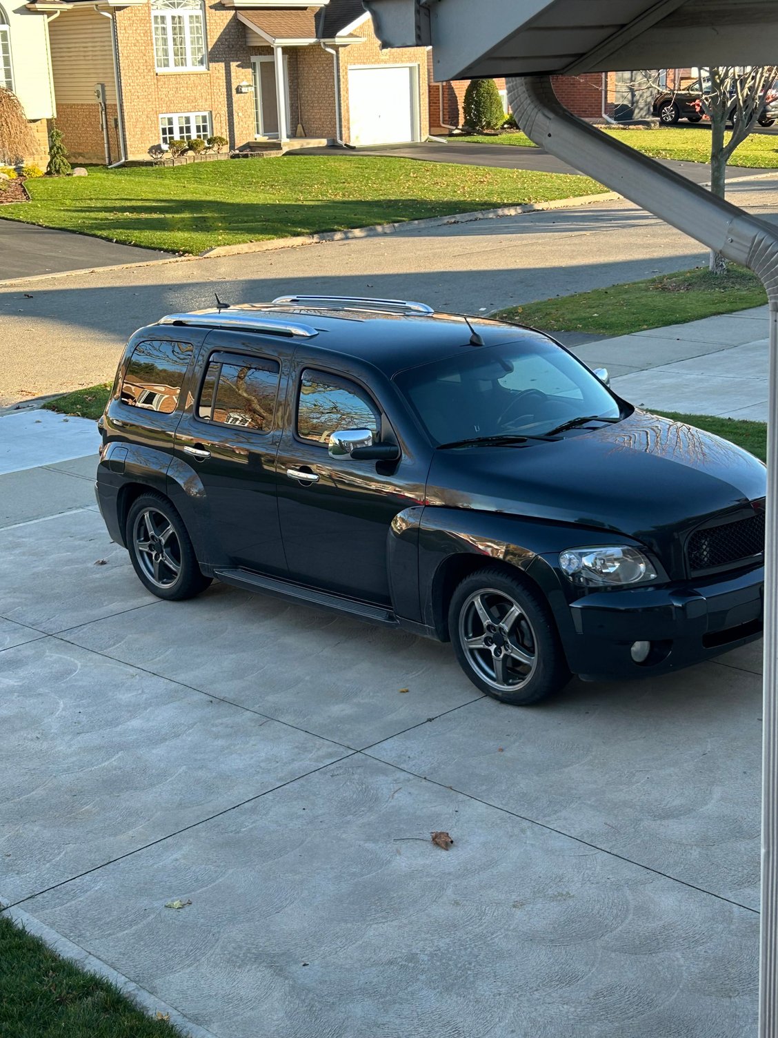 The rims I removed the chrome plastic covers from back in September. The colour looks good to me. 
