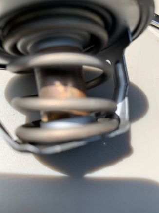 The other side, these are marks indicating a failing thermostat. 