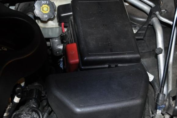 Under this cover, nothing below or underneath, just that Darth Vader helmet like plastic cover. 