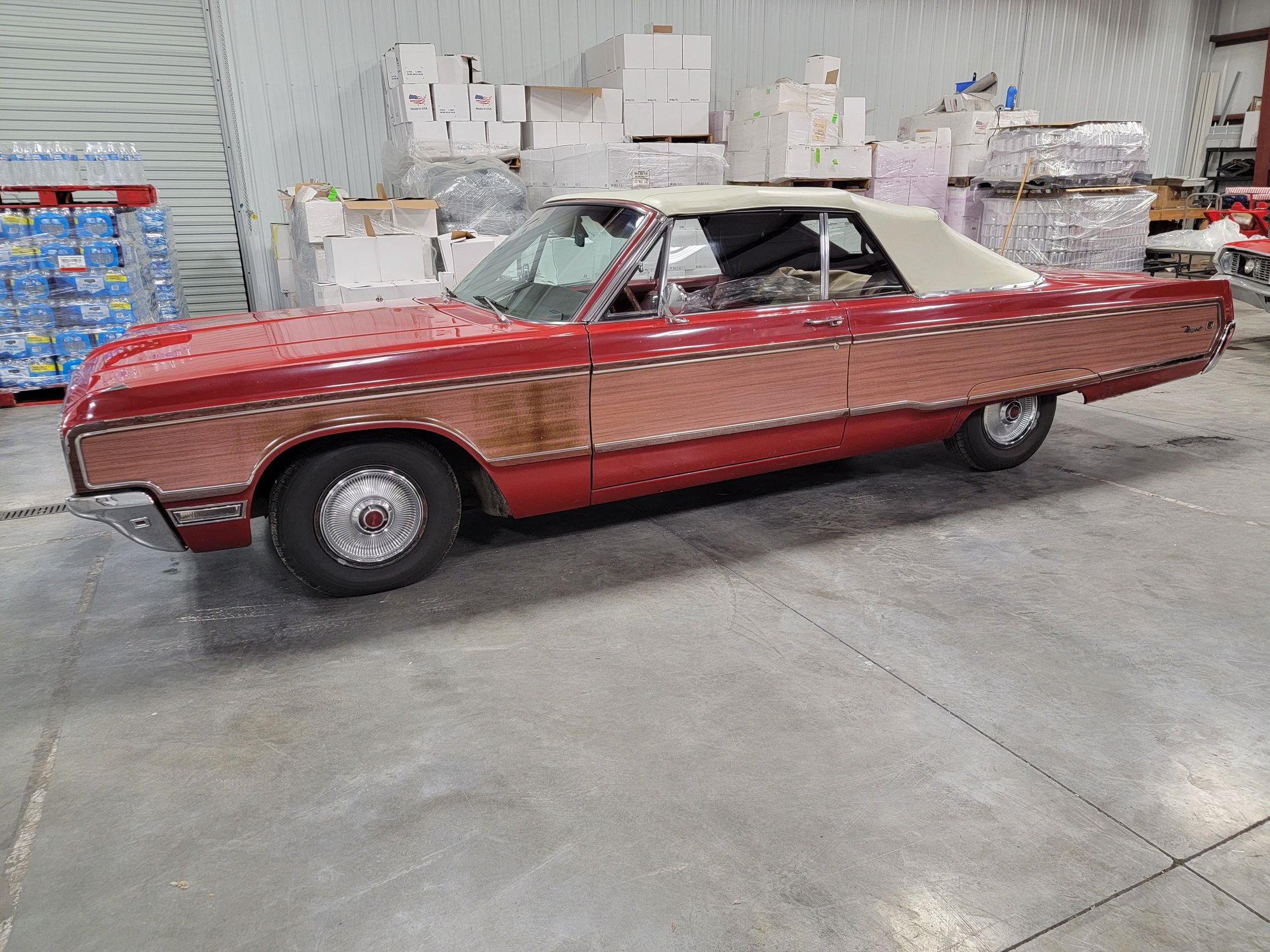 1970 Chrysler Newport - 1968 Chrysler Newport $17,500 - Used - VIN CE27G8C311241 - 47,000 Miles - 8 cyl - 2WD - Automatic - Convertible - Red - Greenfield, IN 46140, United States