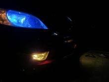They aren't actually blue, they are 6k's with Yellow fog lights.