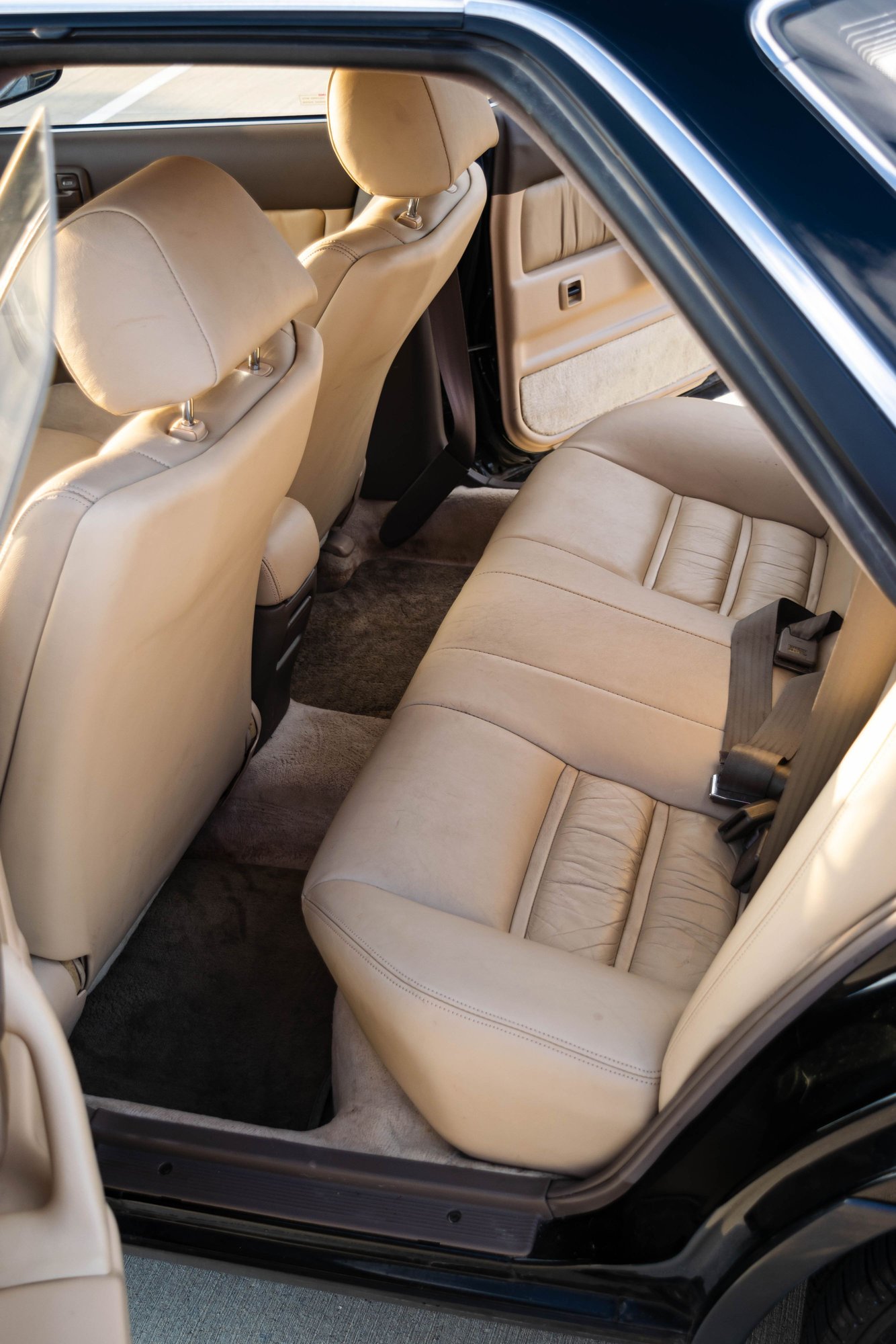 1991 Lexus ES250 - 1991 Lexus ES250 - 33k Miles - One Owner - Used - VIN JT8VV22T2M0148603 - 6 cyl - 2WD - Automatic - Sedan - Black - Houston, TX 77489, United States
