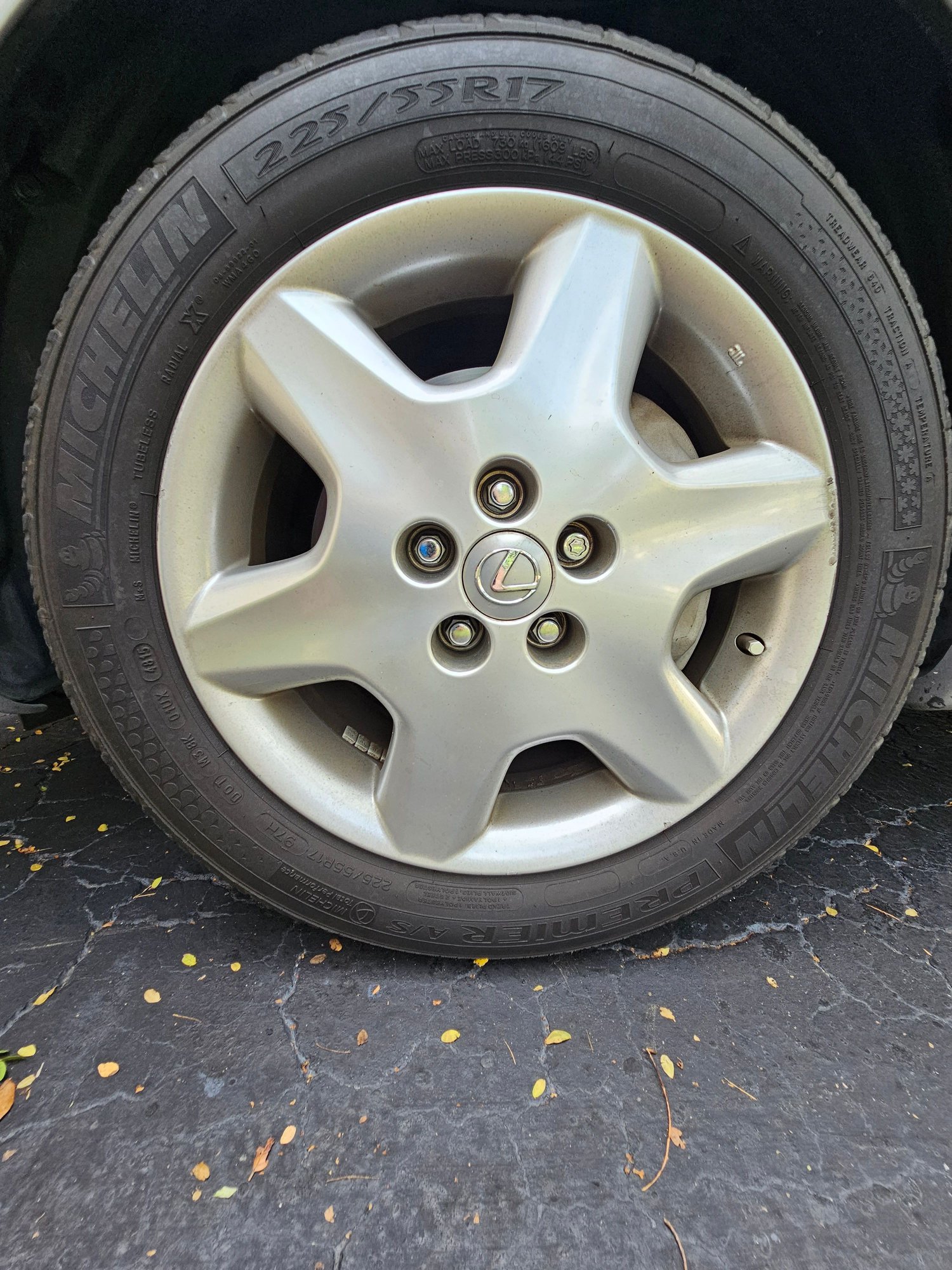 Wheels and Tires/Axles - 05' Lexus LS 430 OEM 17" Wheels for sale - Used - All Years  All Models - Ft. Lauderdale, FL 33334, United States