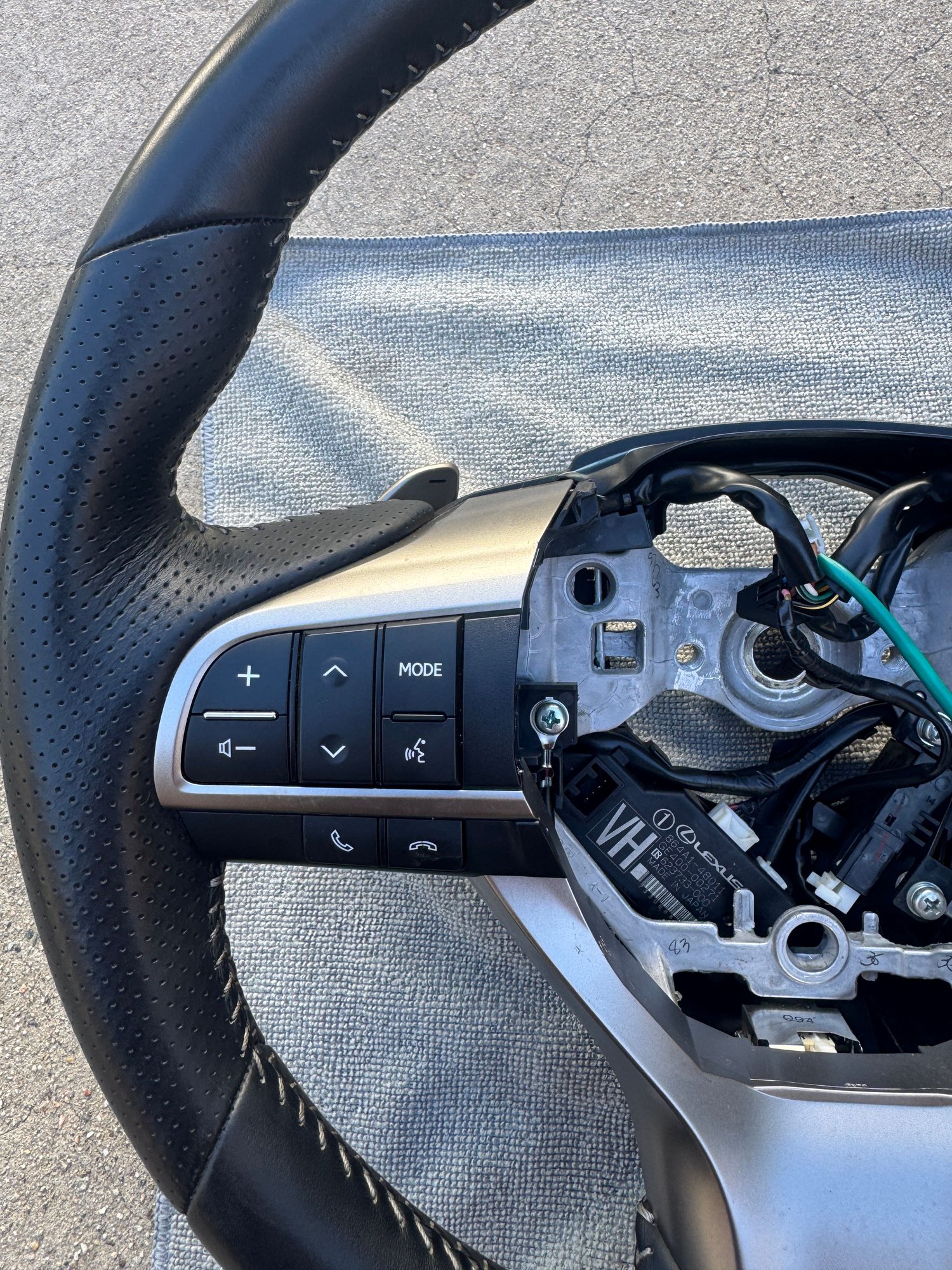 2019 Lexus GS350 - 2016+ GS350 F-Sport Steering Wheel - Accessories - $150 - Downey, CA 90241, United States