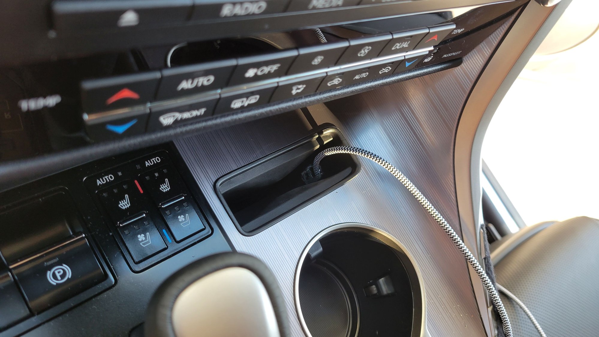 Hidden CarPlay/Android Auto Cable ClubLexus Lexus Forum Discussion
