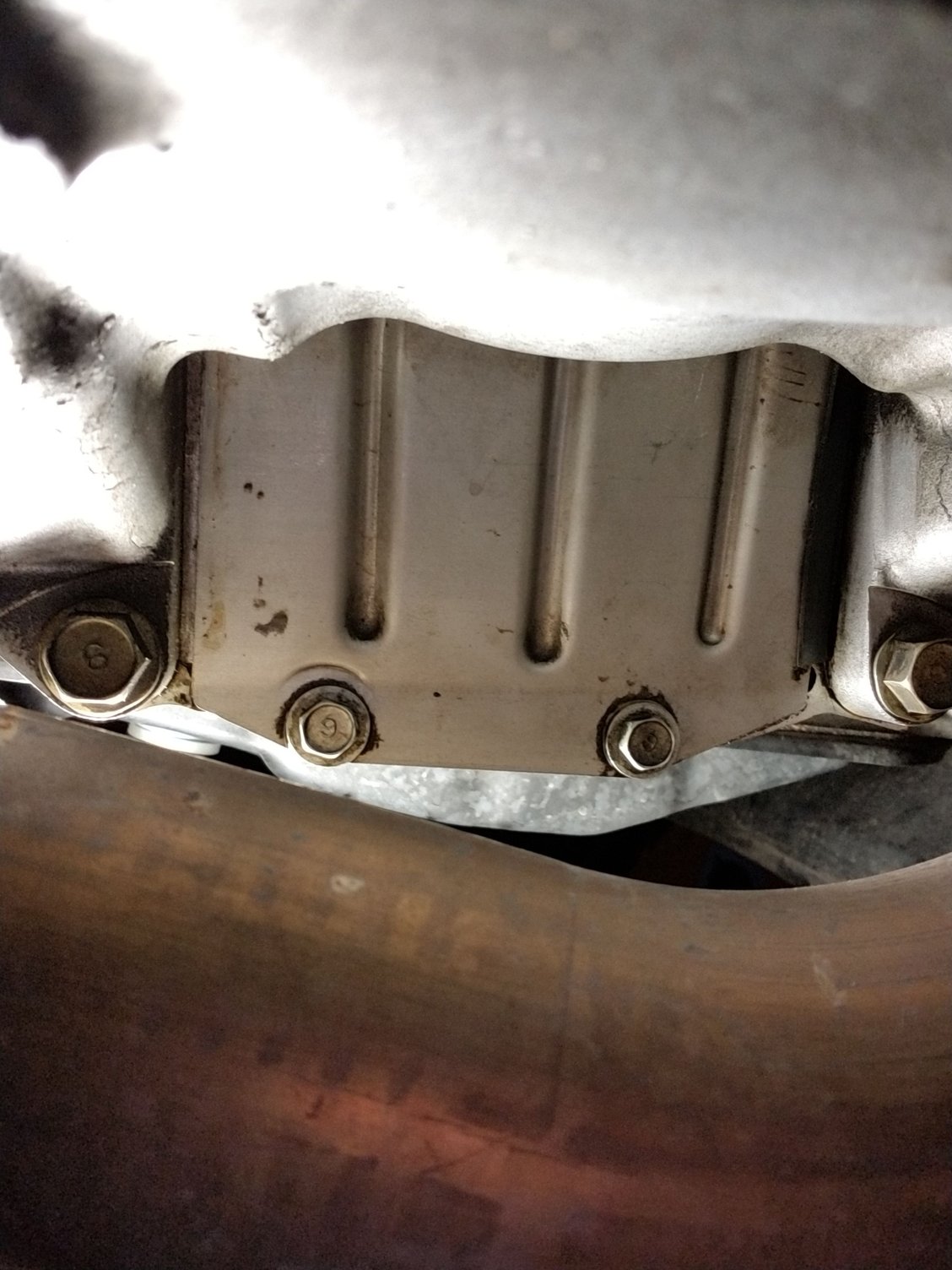 Oil leak coming from top crankcase oil pan ClubLexus Lexus Forum