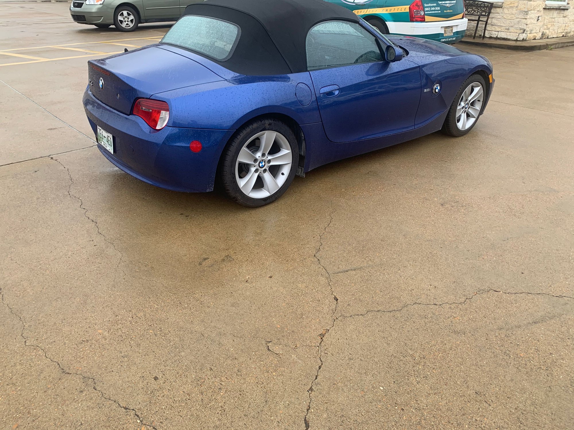 2006 BMW Z4 - Fs/trade 2006 BMW Z4 - Used - VIN 4usbu335x6lw58657 - 155,258 Miles - 6 cyl - 2WD - Convertible - Blue - Southaven, MS 38671, United States