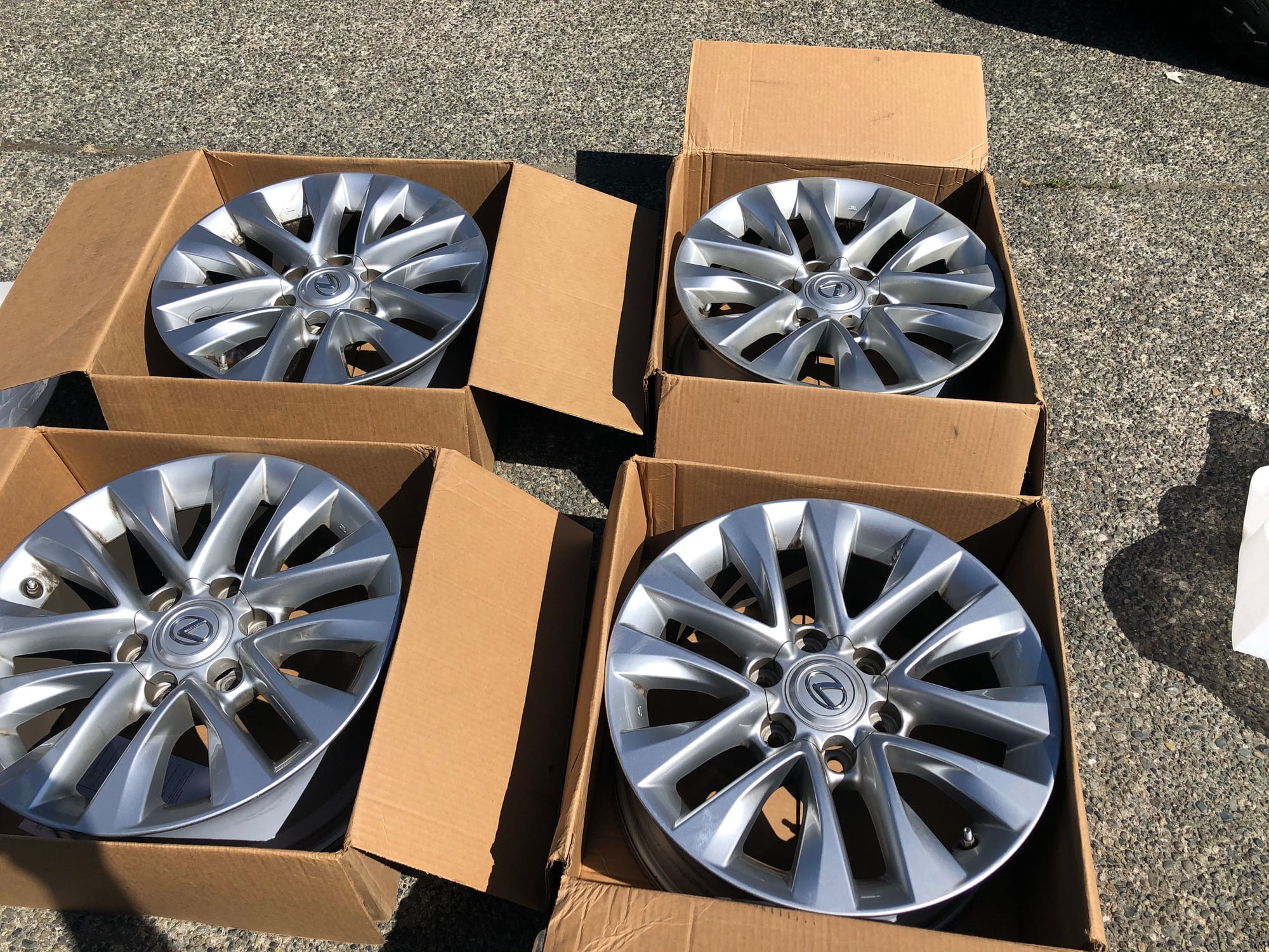 Wheels and Tires/Axles - GX460 OEM Premium 18” Wheels Silver $250 - Used - 2014 to 2021 Lexus GX - Renton, WA 98055, United States