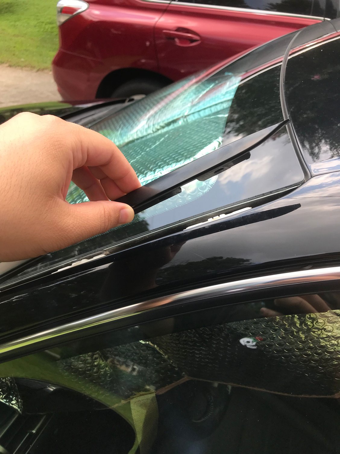 Outside Windshield Pillar Coming Off ClubLexus Lexus Forum Discussion
