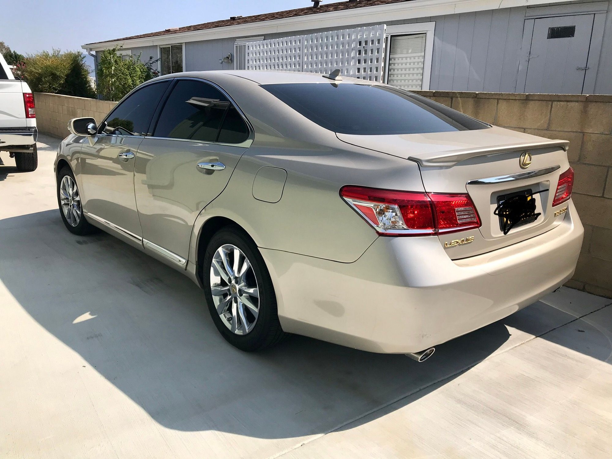 2010 Lexus ES350 - 2010 Lexus ES350 For Sale - New - VIN JTHBK1EG6A2365060 - 85,500 Miles - 6 cyl - 2WD - Automatic - Sedan - Other - Murrieta, CA 92563, United States