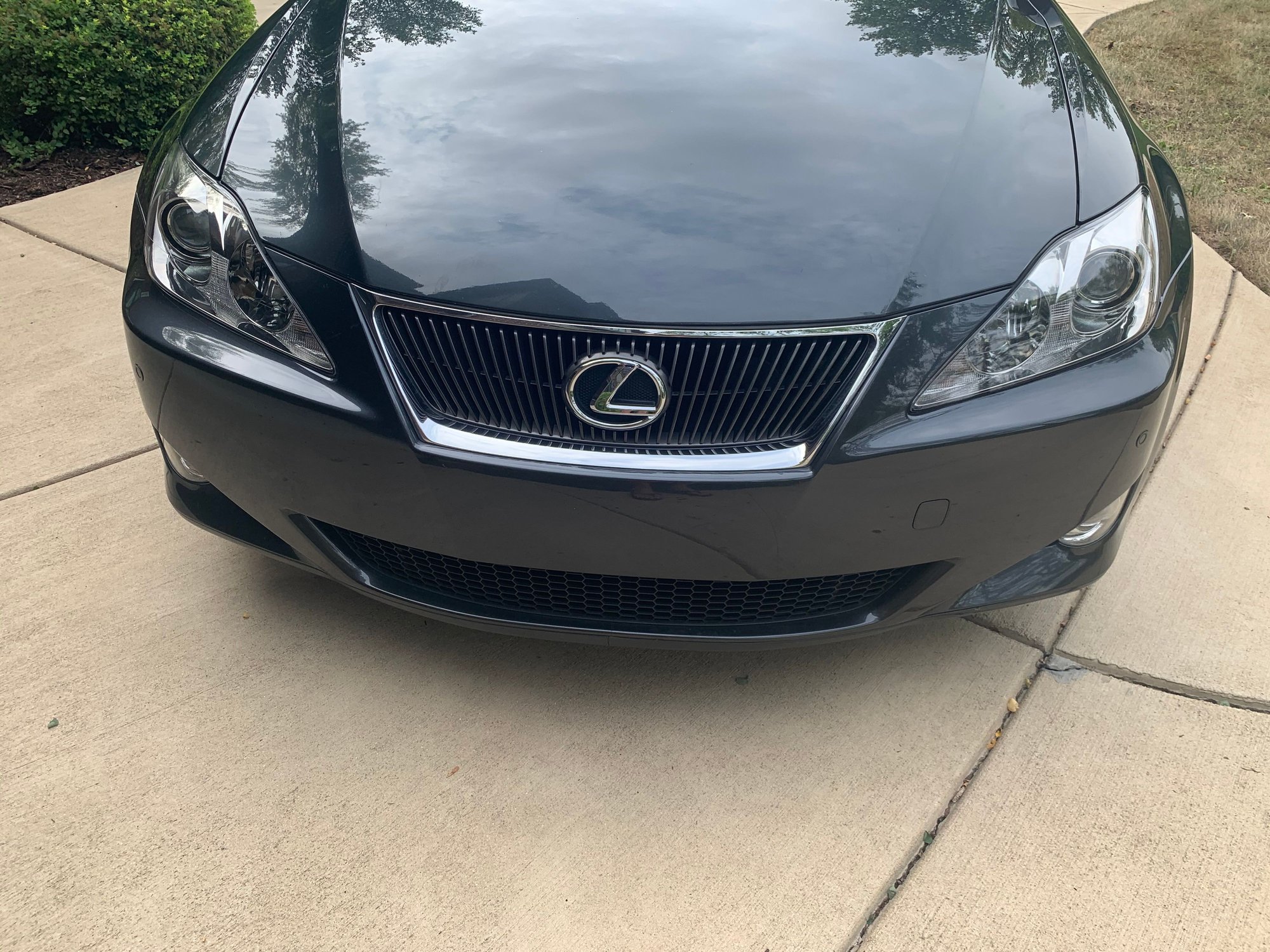 2007 Lexus IS350 - 2007 Lexus IS350 w/ <44,000 miles - $7,500 - Used - VIN JTHBE262475012954 - 43,950 Miles - 6 cyl - 2WD - Automatic - Sedan - Gray - Downers Grove, IL 60515, United States