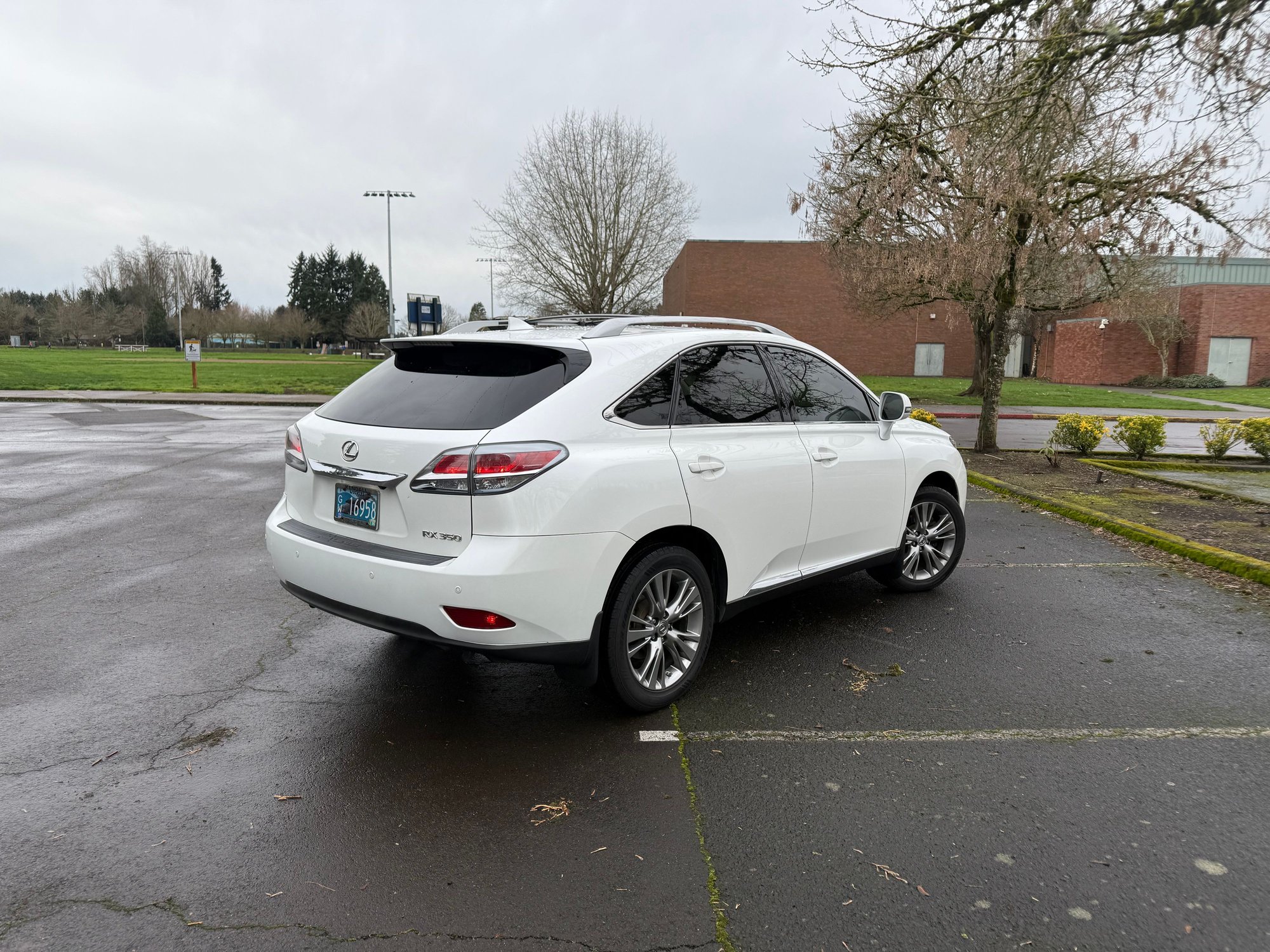 2014 Lexus RX350 - 2014 Lexus RX350 Lux Pkg PCS w/ DRCC - Used - VIN JTJBK1BA5E2461816 - 158,000 Miles - 6 cyl - AWD - Automatic - SUV - White - Wilsonville, OR 97070, United States