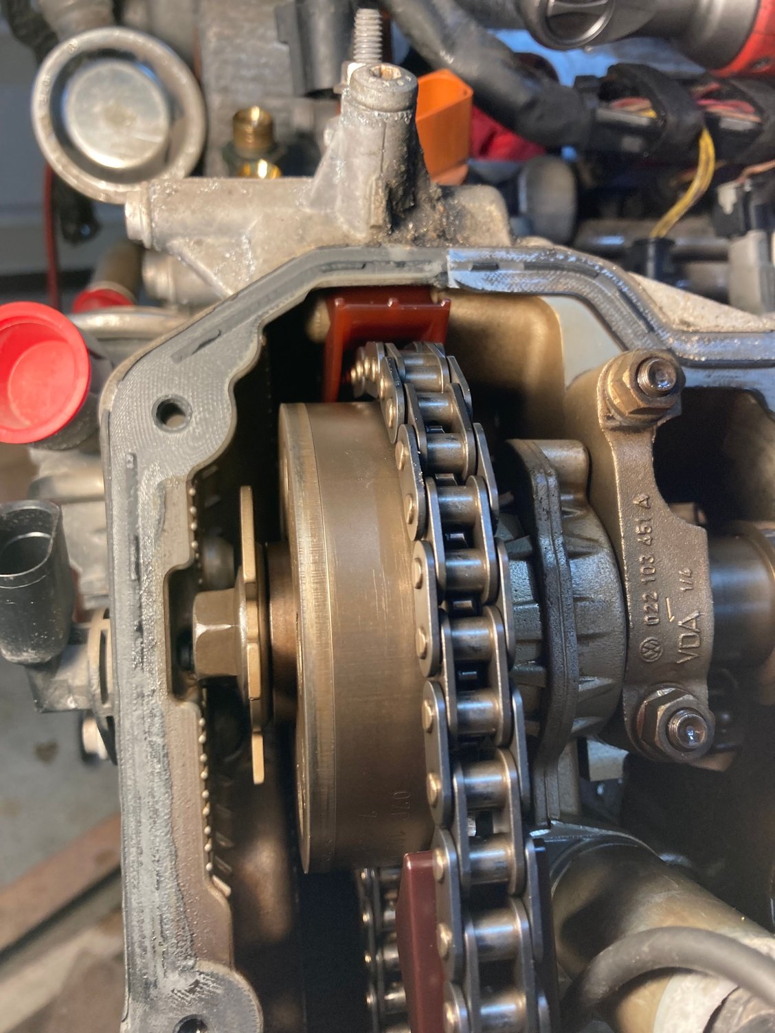 Chains and guides are perfect, crazy tight as well