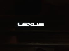 Lighted Lexus sill
