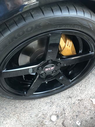 Decided to take advantage of the nice weather and paint my calipers. Used the G2 gold and they came out pretty good. Better than a rattle can and has a nice hard finish. If I had to do it again I’d take the caliper off the car so I don’t get any gravity runs. But you won’t see em once the decals arrive.