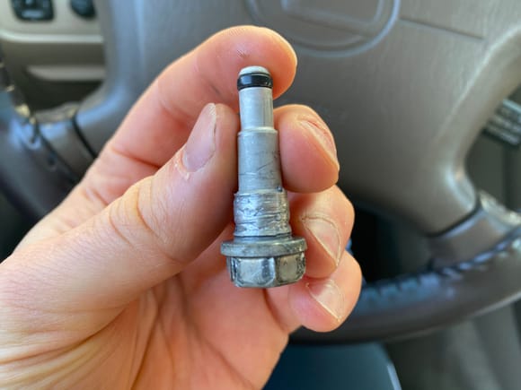 Old bolts, notice the lack of threads!
