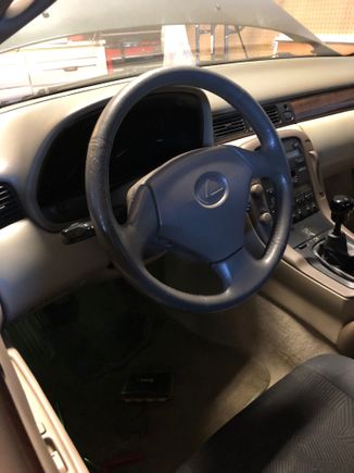 Swapped in a GS400 3 spoke.  