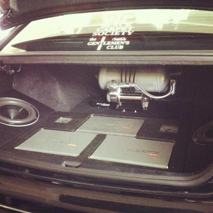 Rear trunk setup
Air Setup
Sound Setup