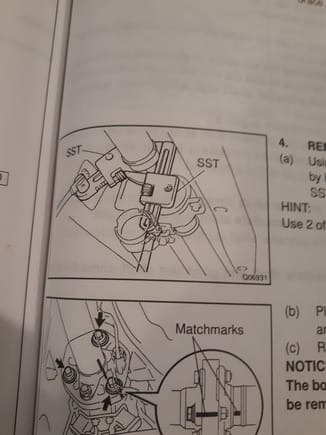Lexus depicts SST's resembling narrow pipe wrenches..
No success locating these.