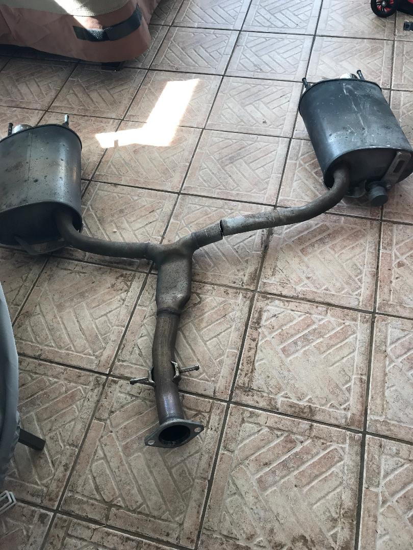 Engine - Exhaust - Lexus is250 is350 oem stock exhaust system - Used - 2006 to 2013 Lexus IS350 - 2006 to 2013 Lexus IS250 - Pembroke Pines, FL 33029, United States