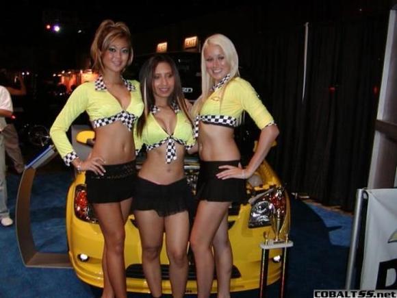 HIN7 08 2006Orlando.ChevyCobaltGirls