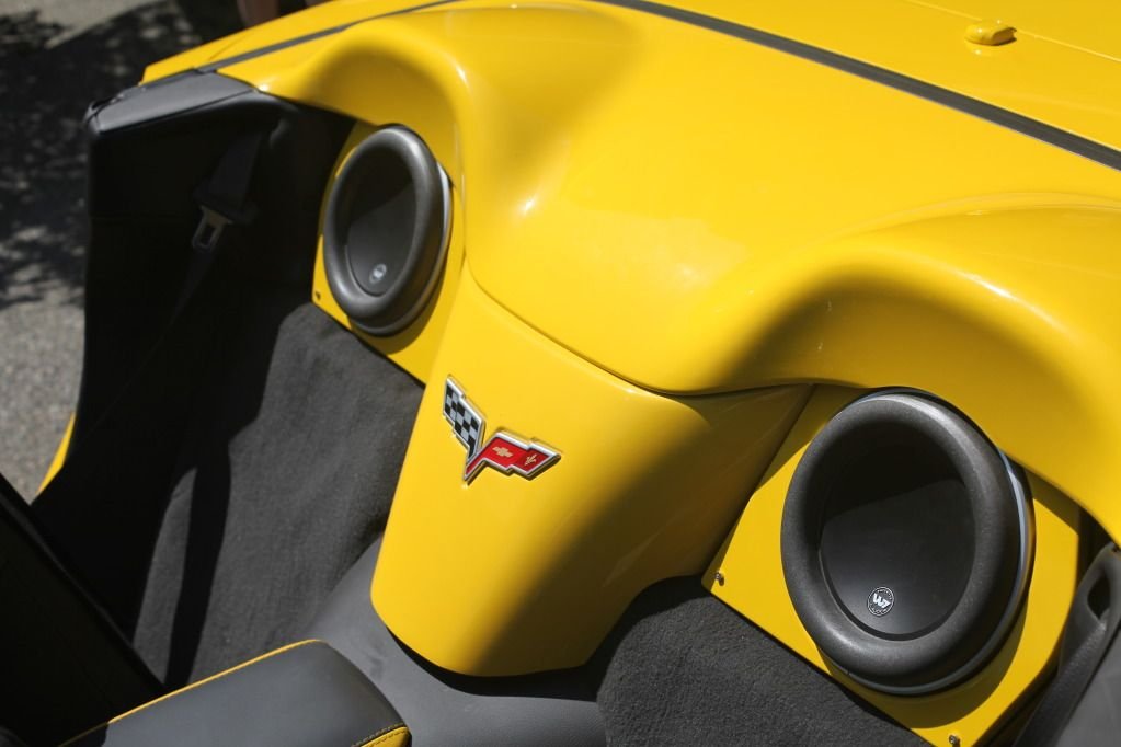 c6 corvette convertible subwoofer box