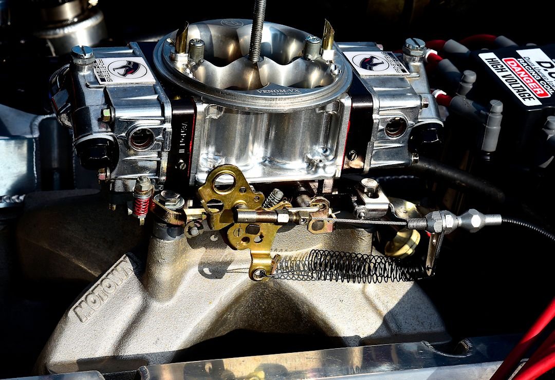 Throttle Bracket for Holley Carb CorvetteForum Chevrolet Corvette