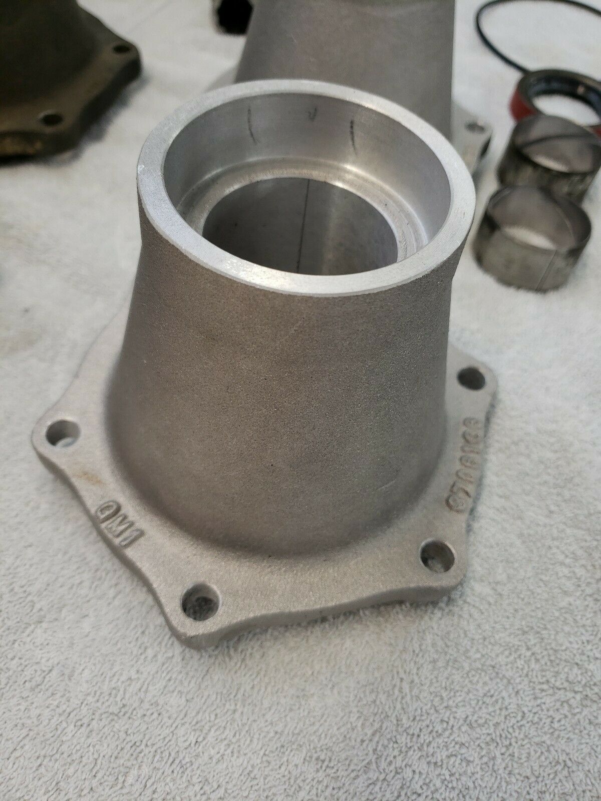 FS (For Sale) 1953 1954 Corvette Powerglide Tailshaft Housing