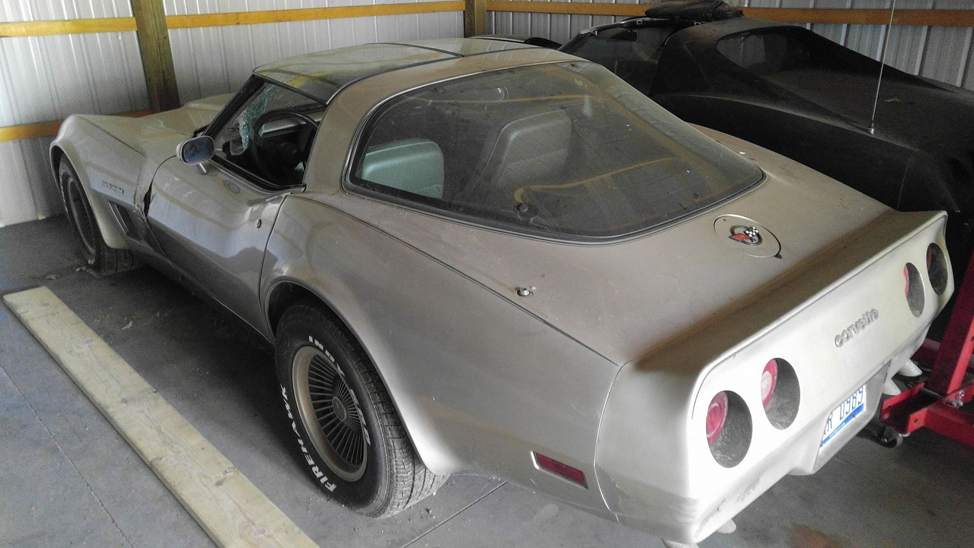 FS (For Sale) 1982 Collector Edition Rear Window Glass - CorvetteForum